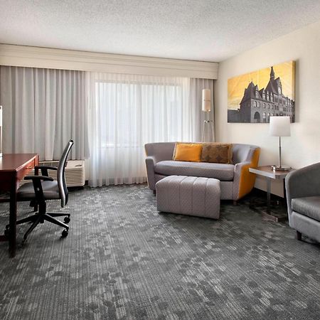 Courtyard By Marriott Princeton Eksteriør billede