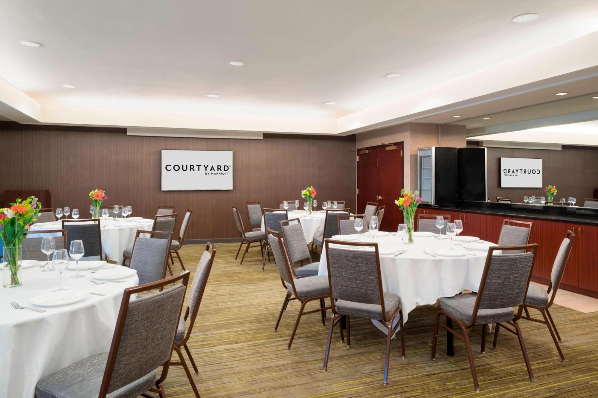 Courtyard By Marriott Princeton Eksteriør billede